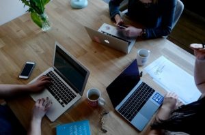 renta de laptop para empresas colombia