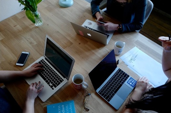 renta de laptop para empresas colombia